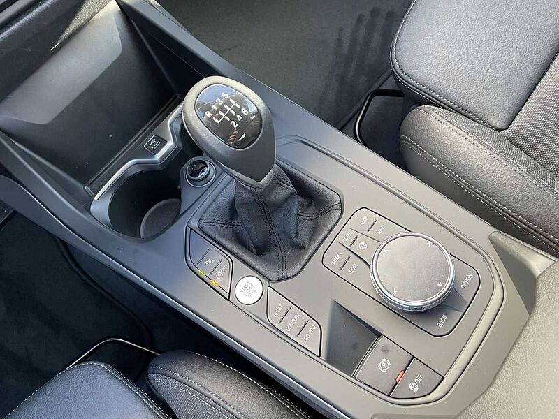 BMW 218 Gran Coupe i Advantage HiFi DAB LED WLAN Tempomat, Sitzh