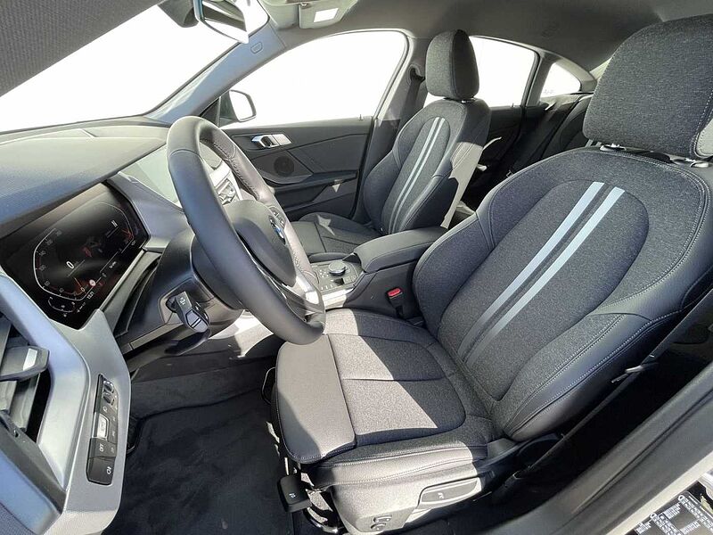 BMW 218 Gran Coupe i Advantage HiFi DAB LED WLAN Tempomat, Sitzh