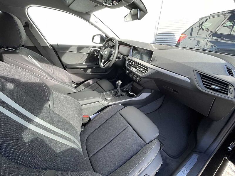 BMW 218 Gran Coupe i Advantage HiFi DAB LED WLAN Tempomat, Sitzh