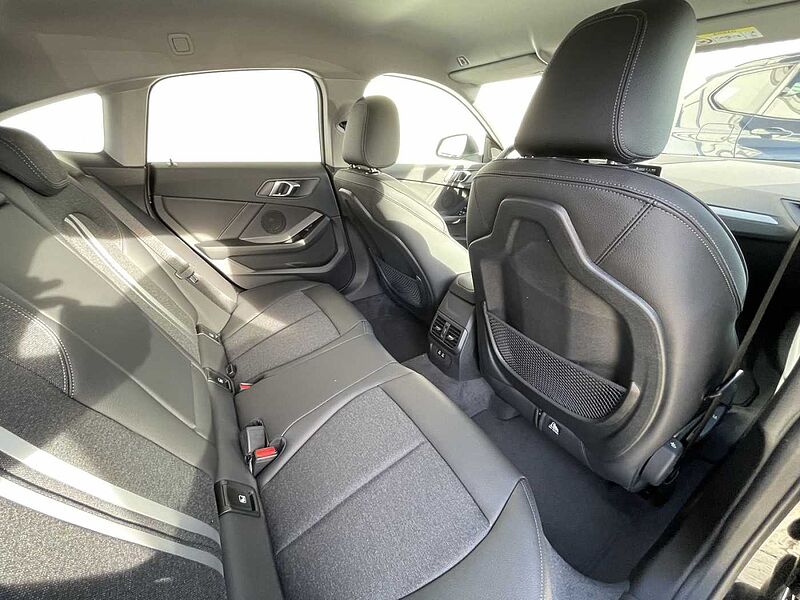 BMW 218 Gran Coupe i Advantage HiFi DAB LED WLAN Tempomat, Sitzh