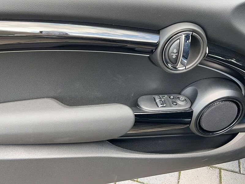 MINI Cooper C DAB LED RFK Navi Komfortzg. Tempomat