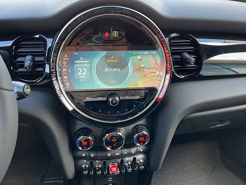 MINI Cooper C DAB LED RFK Navi Komfortzg. Tempomat