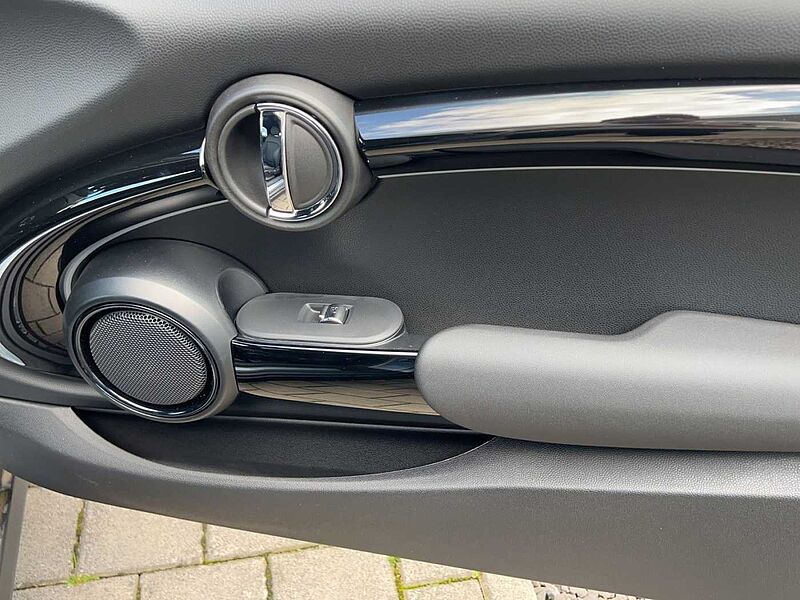 MINI Cooper C DAB LED RFK Navi Komfortzg. Tempomat