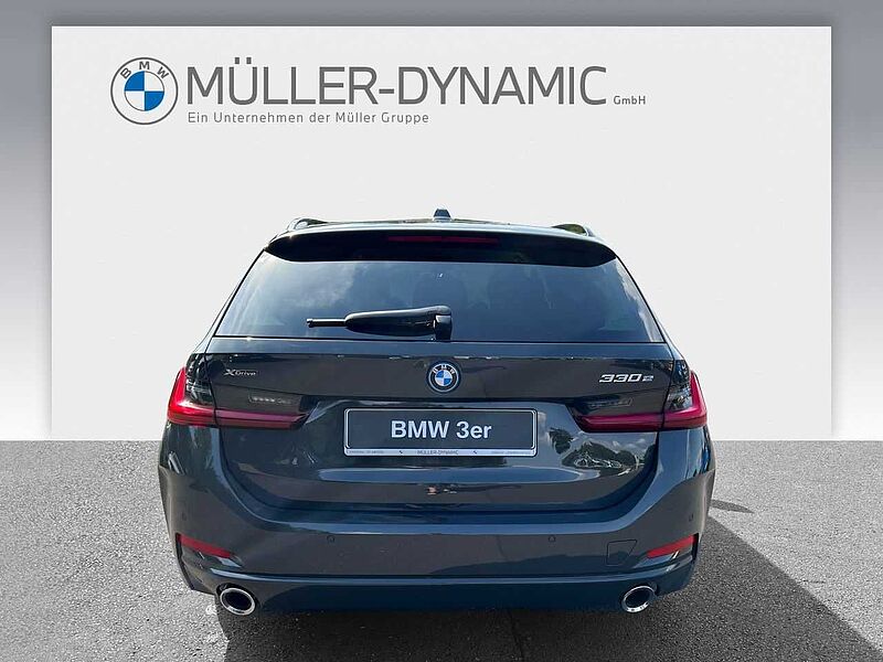 BMW 330 e xDrive Komfortzg. Klimaaut Lederlenkrad Lor