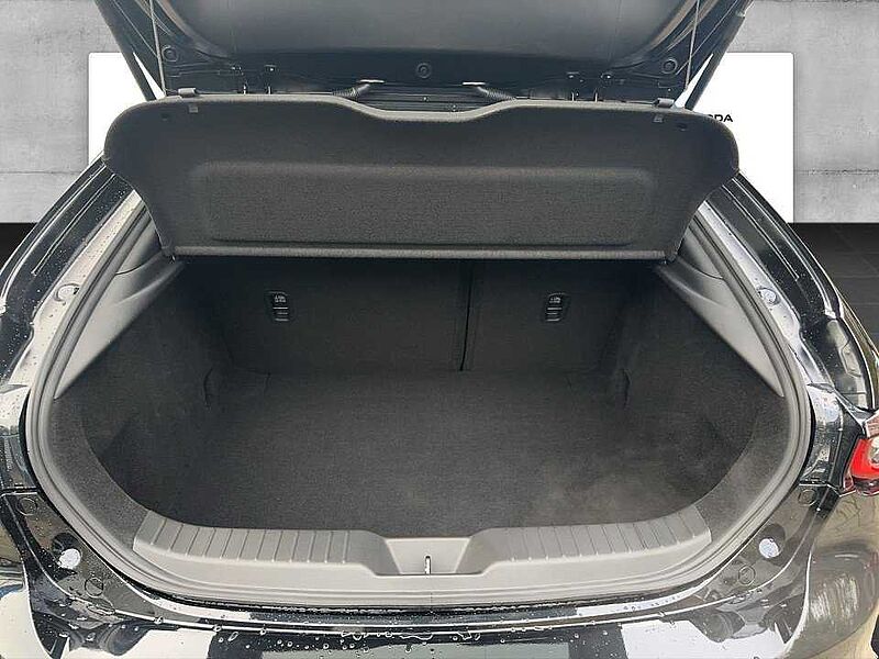 Mazda 3 G 140 PS 6MT FWD HOMURA G 140 PS 6MT FWD HOMURA