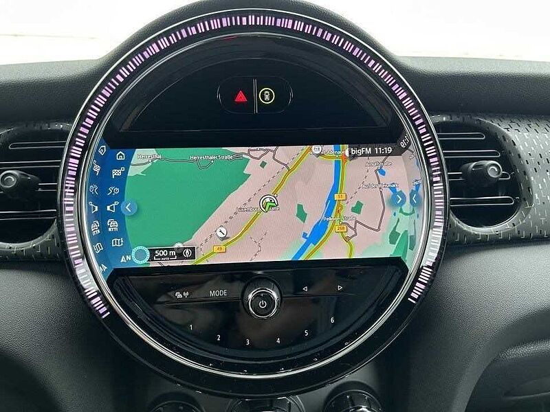 MINI COOPER SE Hatch DAB LED Navi Tempomat Klimaaut.