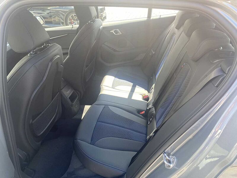 BMW 116 i M Sport, Regensensor, Start/Stop-Automatik,