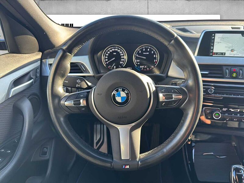 BMW X2 sDrive18i M SPORT LED PDC NAVI SHZ KOMFORTZUG