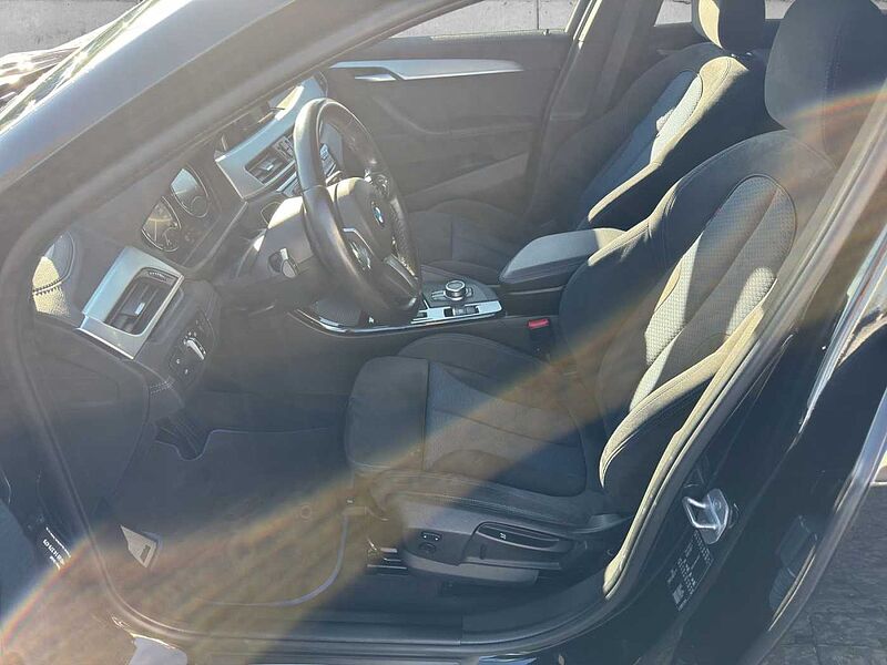 BMW X2 sDrive18i M SPORT LED PDC NAVI SHZ KOMFORTZUG