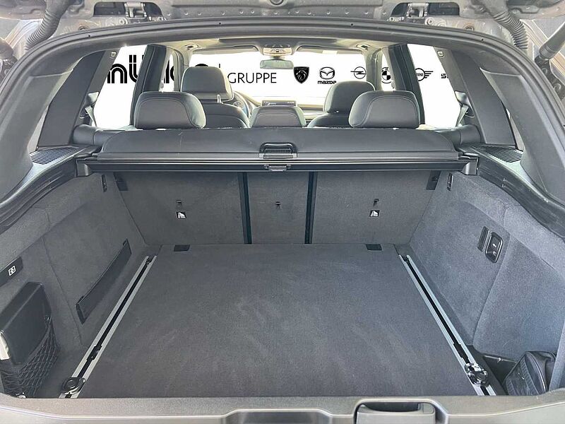 BMW X5 xDrive50i Head-Up HK HiFi DAB LED WLAN RFK