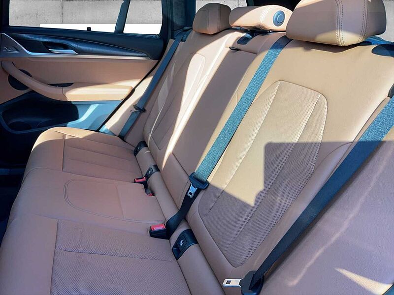 BMW X3 xDrive20d M SPORT LED PANO 360° KAMERA HIFI