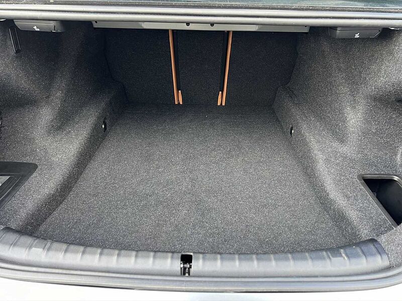 BMW 540 i LIMOUSINE LUXURY LINE LASER HUD HIFI SOFT-C