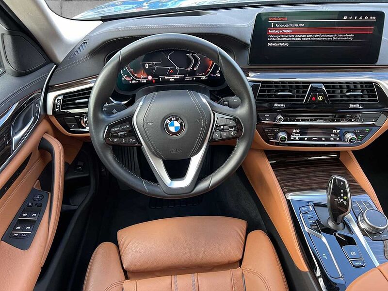 BMW 540 i LIMOUSINE LUXURY LINE LASER HUD HIFI SOFT-C