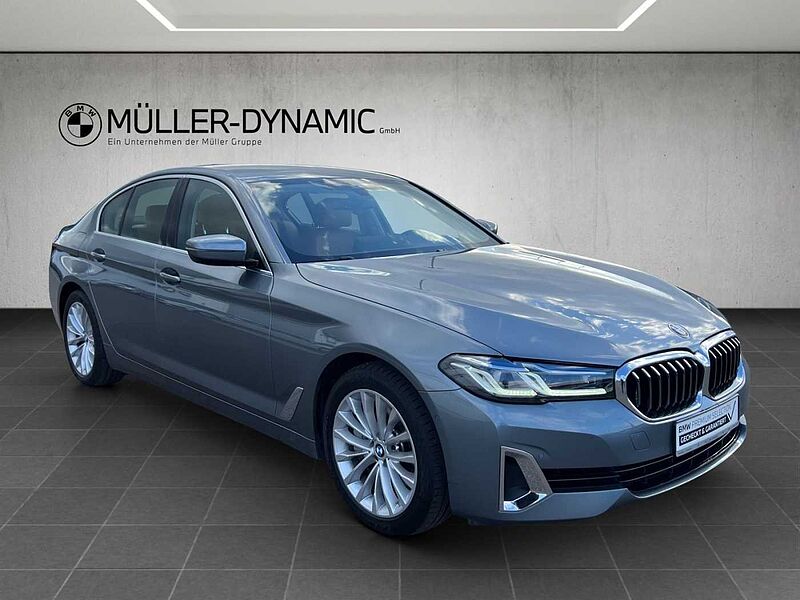 BMW 540 i LIMOUSINE LUXURY LINE LASER HUD HIFI SOFT-C