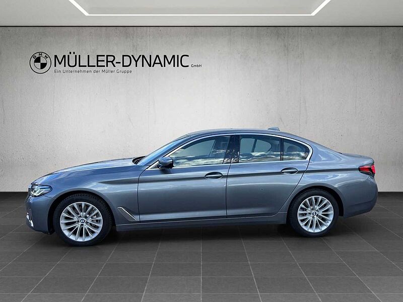 BMW 540 i LIMOUSINE LUXURY LINE LASER HUD HIFI SOFT-C