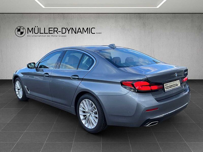 BMW 540 i LIMOUSINE LUXURY LINE LASER HUD HIFI SOFT-C