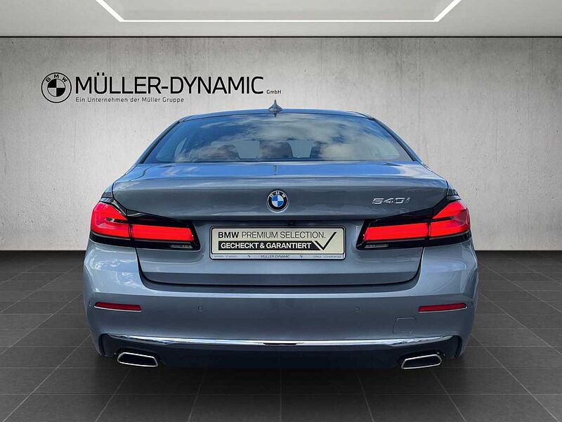 BMW 540 i LIMOUSINE LUXURY LINE LASER HUD HIFI SOFT-C
