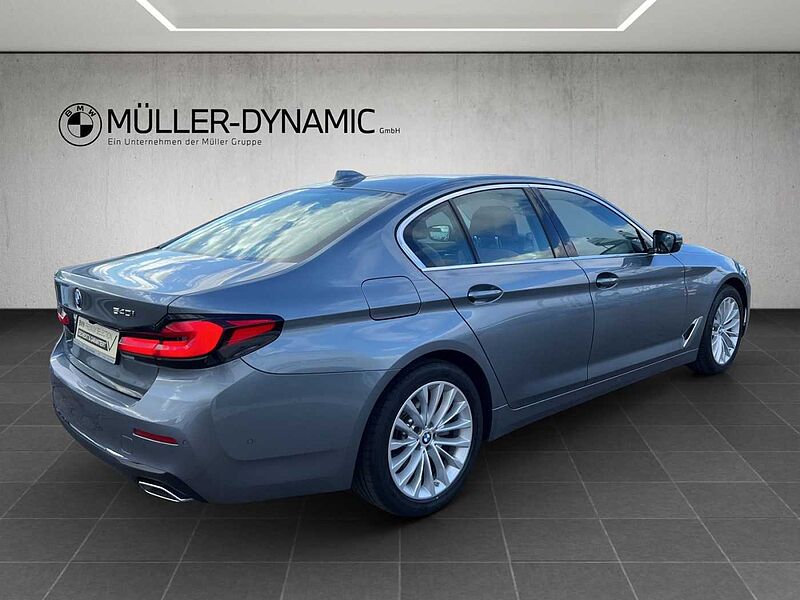 BMW 540 i LIMOUSINE LUXURY LINE LASER HUD HIFI SOFT-C