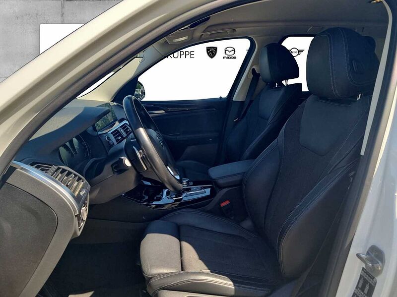 BMW X3 xDrive20d X LINE LED VIRT COCK+ AHK PDC
