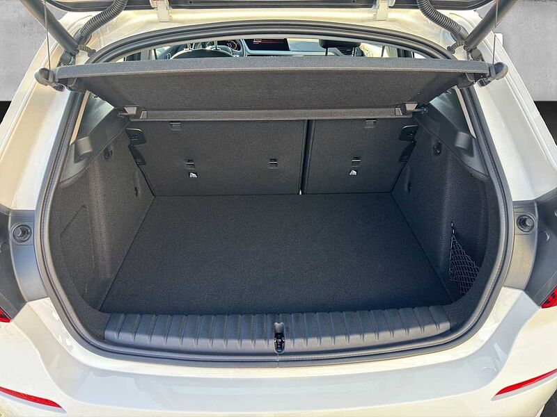 BMW 116 i ADVANATGE LED KLIMAAUTO VIRT COCK PROF DAB