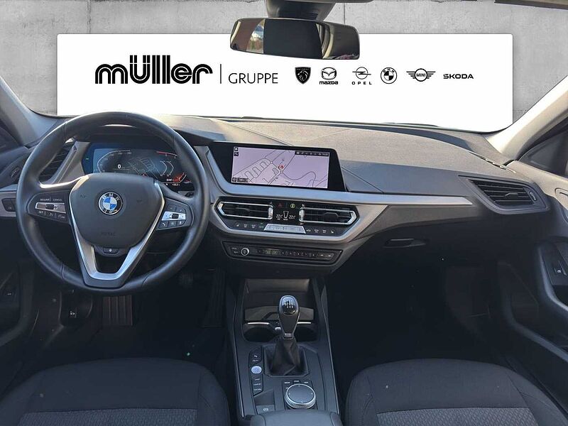 BMW 116 i ADVANATGE LED KLIMAAUTO VIRT COCK PROF DAB