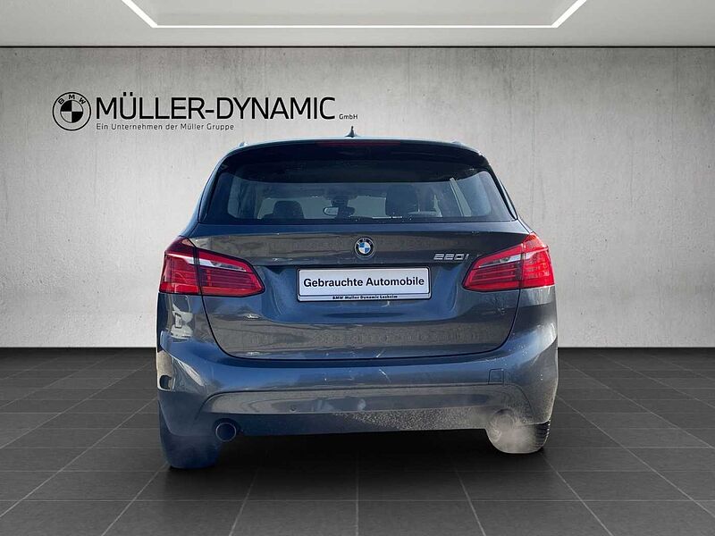 BMW 220 Active Tourer i ACTIVE TOURER XLINE PDC KLIMAAUTO SHZ TEMPO