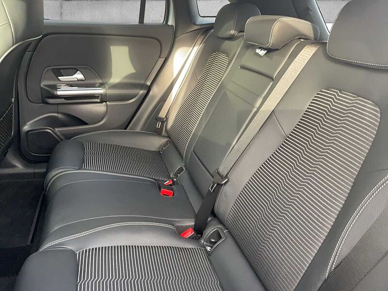 Mercedes-Benz EQA 350 4 Matic DAB LED RFK Klimaaut.