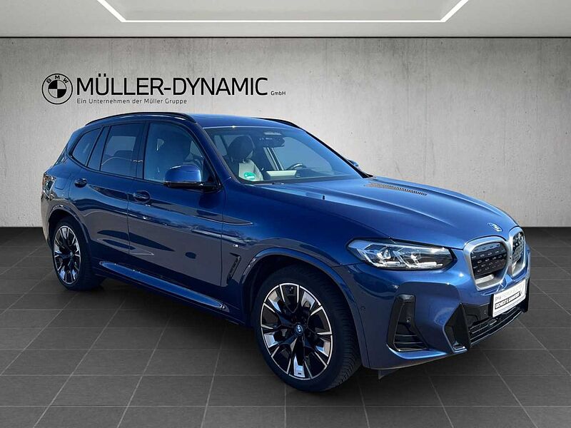 BMW iX3 LED KOMFORTZUG HUD SHZ 360° KAMERA HARMAN KA