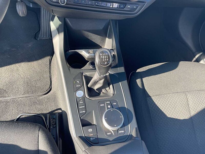 BMW 116 i ADVNATGE AHK TEMPOMAT RÜCKFAHR DAB SHZ
