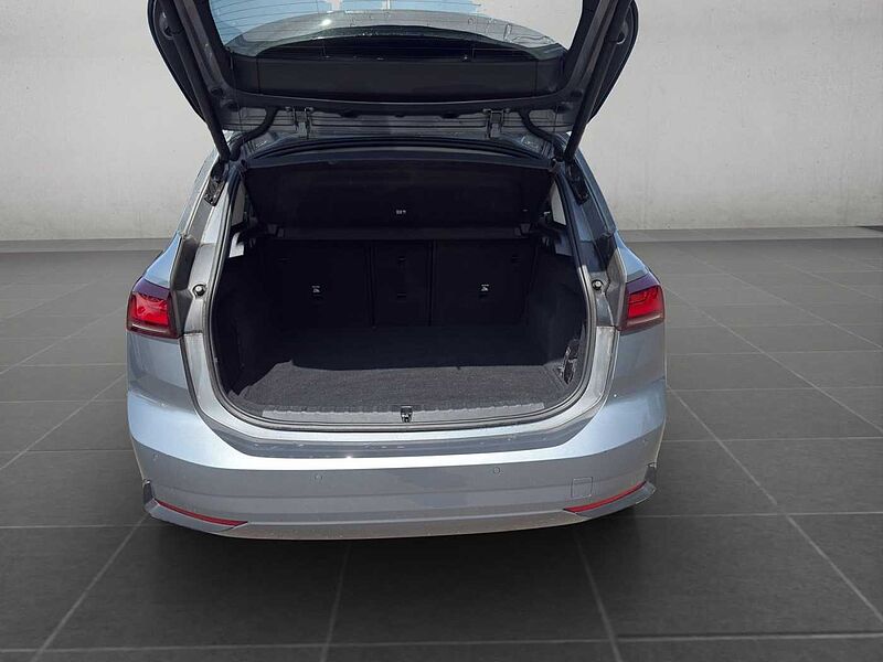 BMW 218 d ACTIVE TOURER PARKING ASSISTENT DAB SHZ