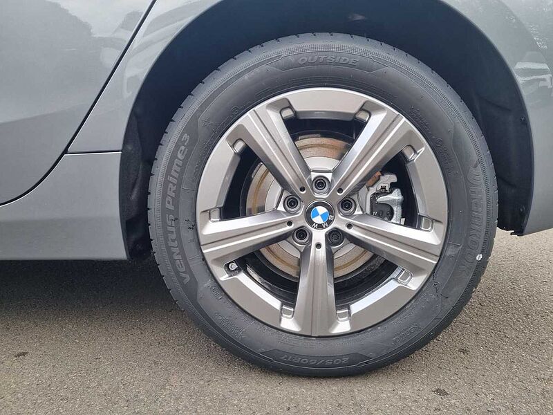BMW 218 d ACTIVE TOURER PARKING ASSISTENT DAB SHZ