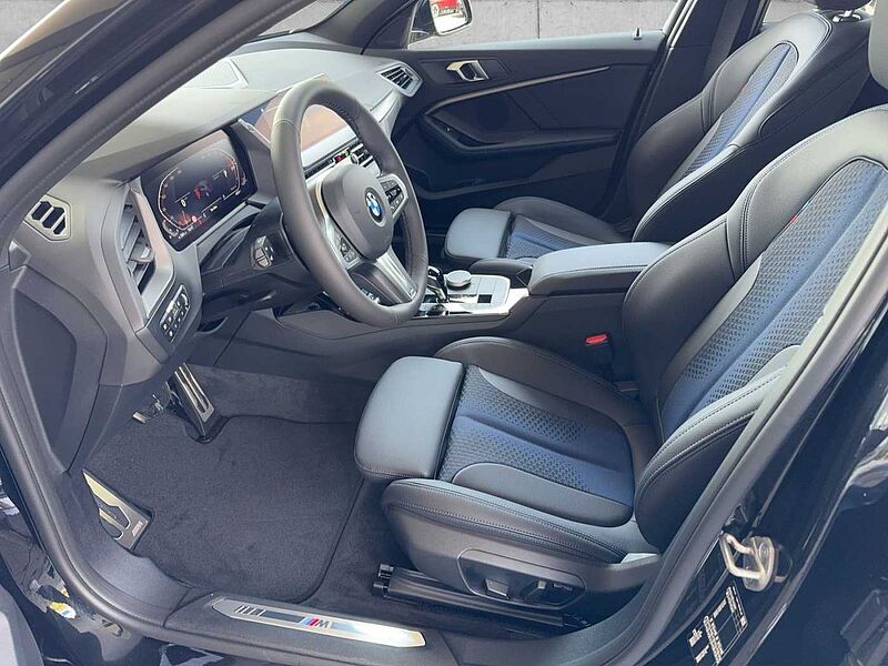 BMW 118 i M Sport LED HIFI HUD PDC SHZ AHK '18'