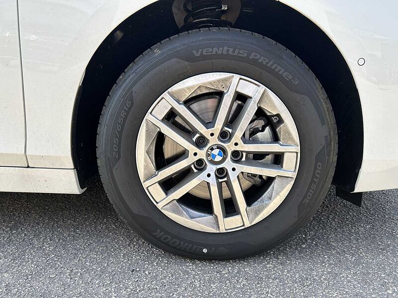 BMW 218 Active Tourer d ACTIVE TOURER AHK RÜCKFAHR DAB SHZ