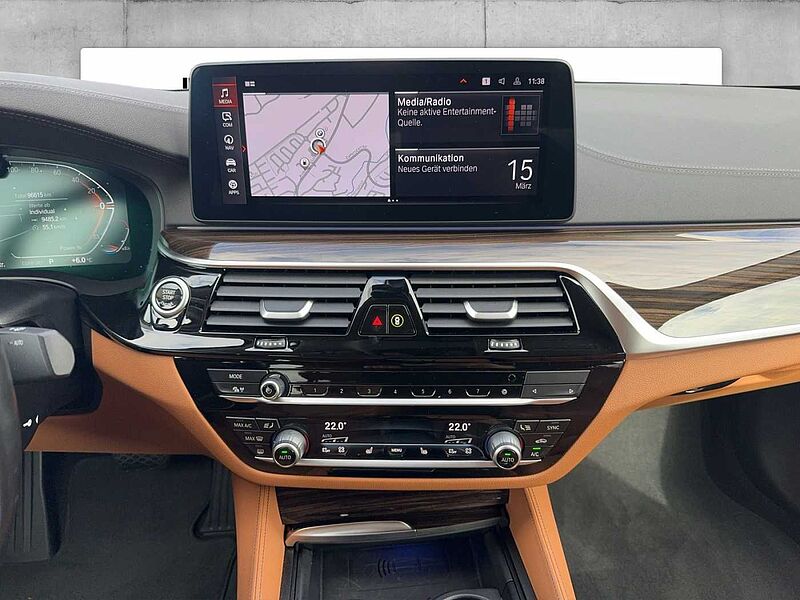 BMW 530 d xDrive LIMOUSINE LUXURY LINE LASER HUD HARM