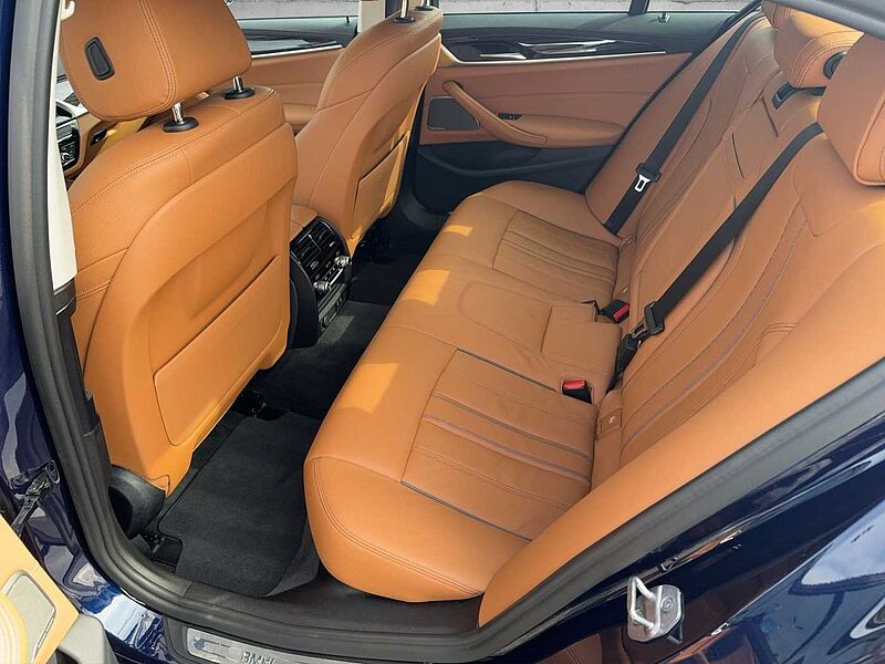 BMW 530 d xDrive LIMOUSINE LUXURY LINE LASER HUD HARM