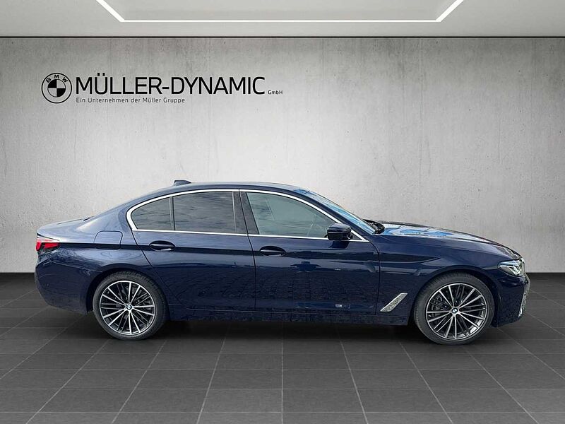 BMW 530 d xDrive LIMOUSINE LUXURY LINE LASER HUD HARM