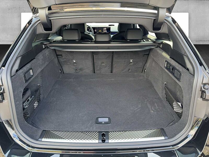 BMW 520 d xDrive TOURING M SPORT LED AHK HIFI KOMFORT