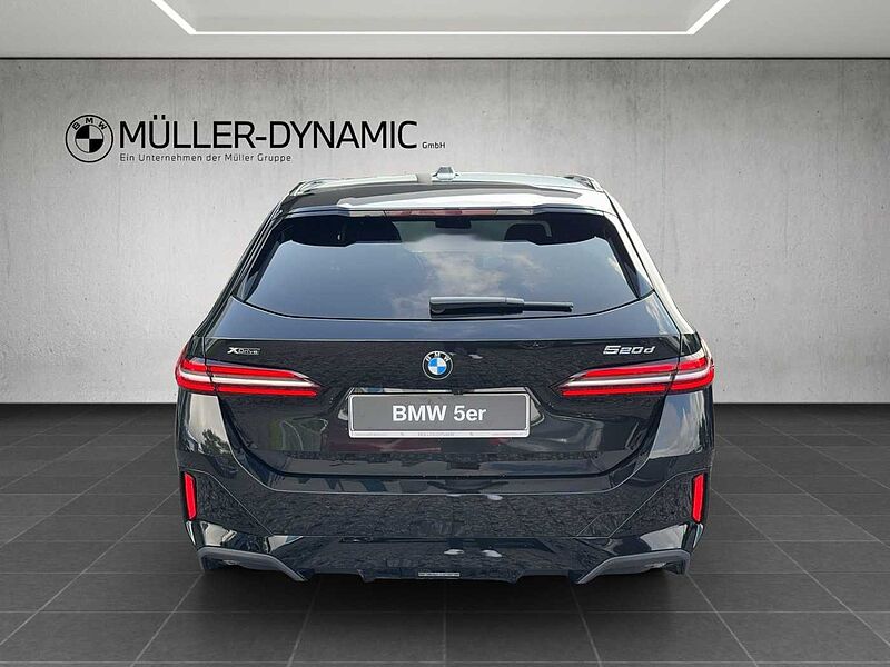 BMW 520 d xDrive TOURING M SPORT LED AHK HIFI KOMFORT