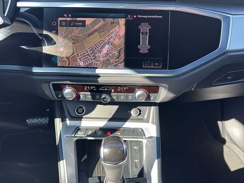 Audi Q3 45 TFSI quattro DAB Tempomat AHK el. Sitze
