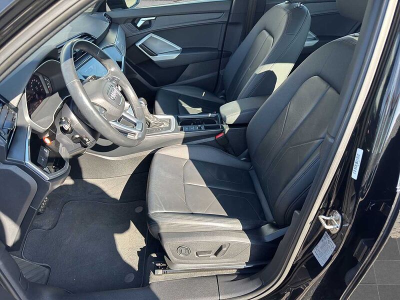 Audi Q3 45 TFSI quattro DAB Tempomat AHK el. Sitze