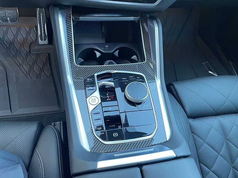 BMW X6 xDrive30d M SPORT LED AHK HARMAN KARDON KOMFO