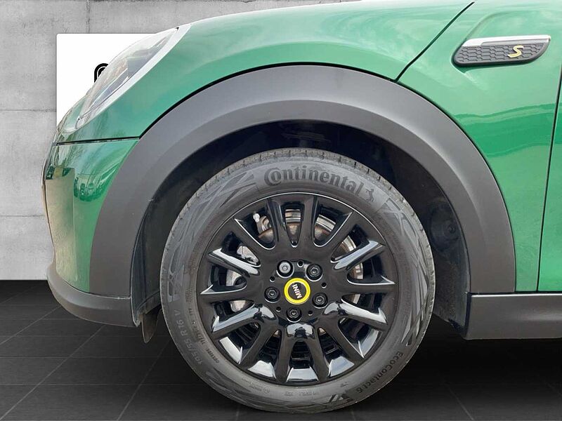 MINI COOPER SE CLASSIC TRIM NAVI TEMPOMAT PDC