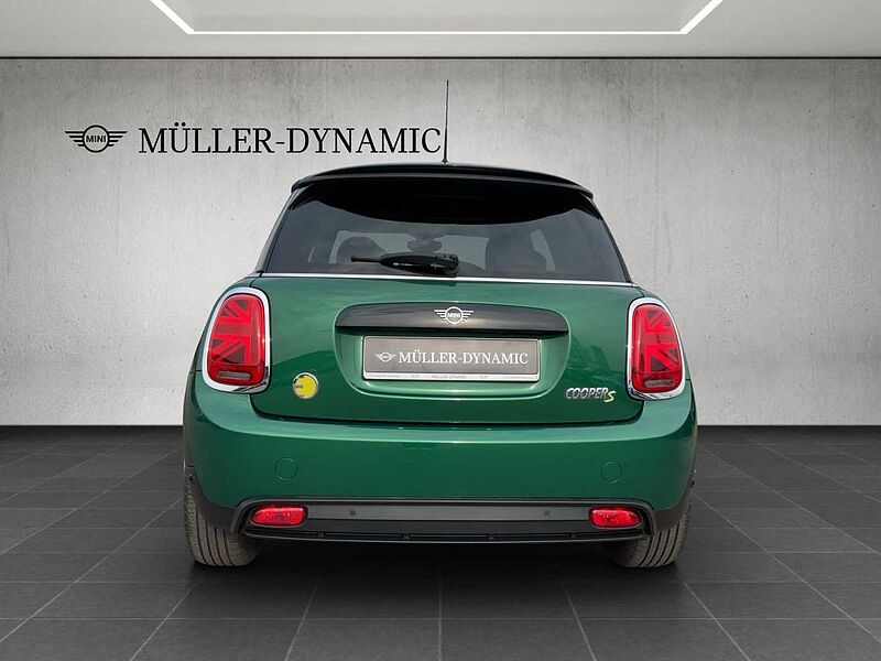 MINI COOPER SE CLASSIC TRIM NAVI TEMPOMAT PDC