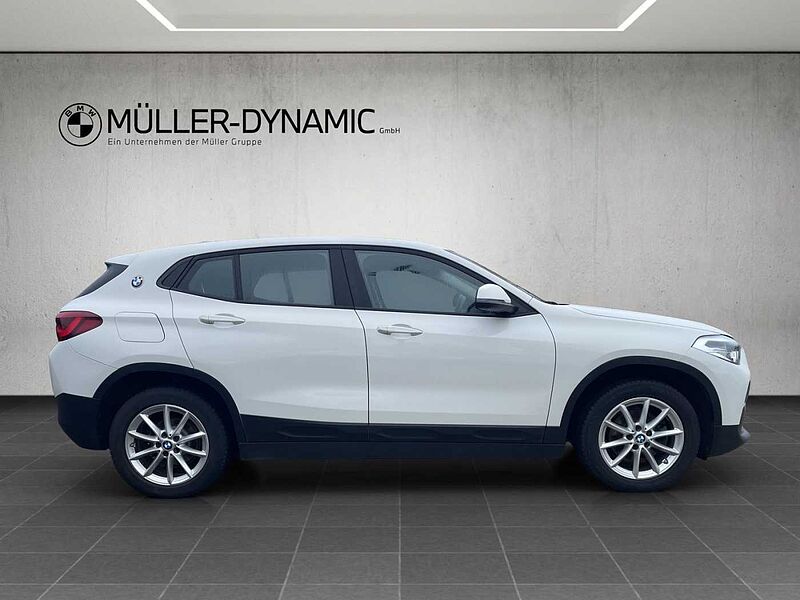 BMW X2 sDrive18i BUSINESS DAB NAVI SHZ