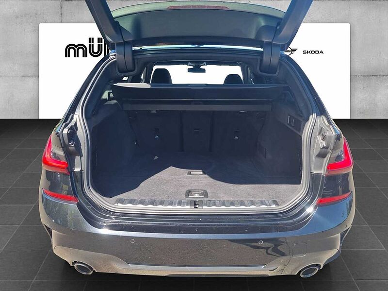 BMW 330 i xDrive TOURING M SPORT LASER PANO KOMFORTZU