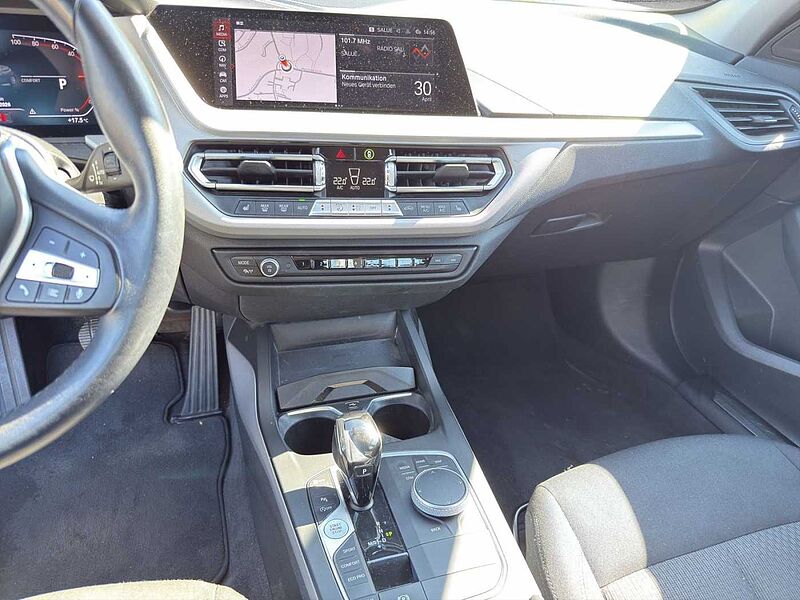 BMW 118 d ADVANATGE LED HIFI VIRT COCK PROF KOMFORTZU
