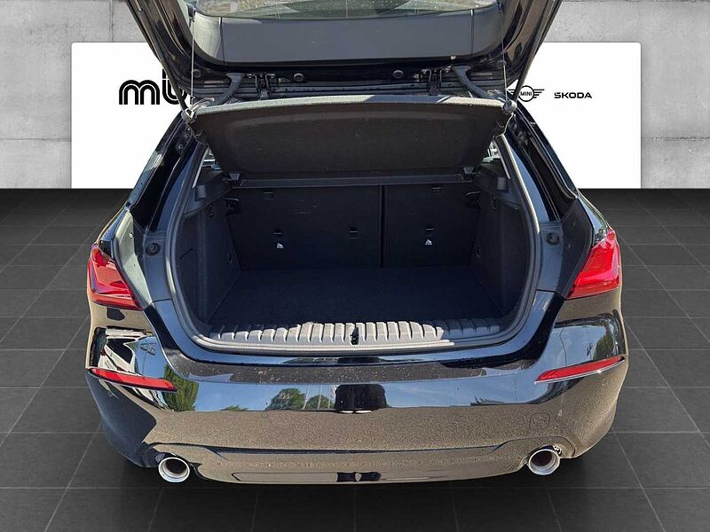 BMW 118 d ADVANATGE LED HIFI VIRT COCK PROF KOMFORTZU