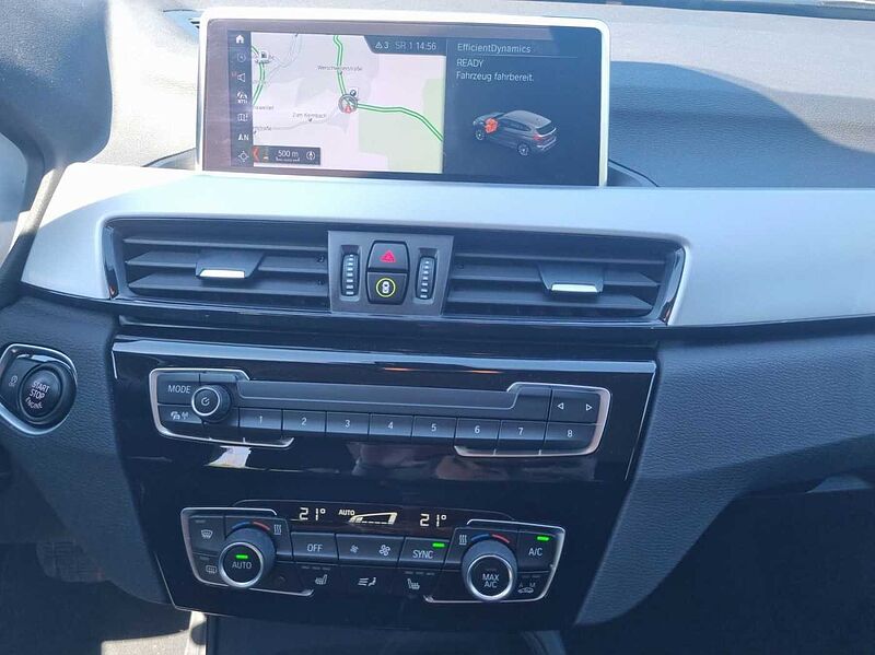 BMW X1 sDrive20i ADVANATGE LED AHK PDC NAVI TEMPOMAT