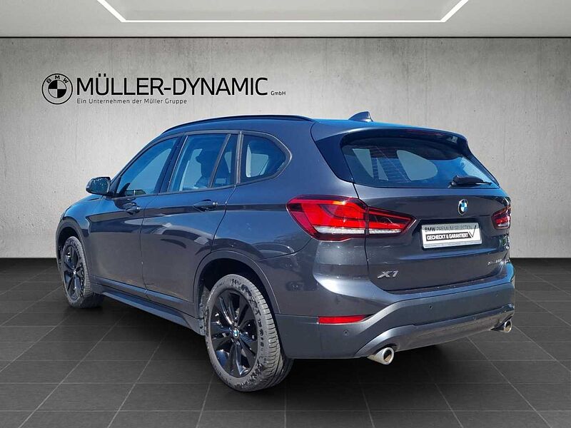 BMW X1 sDrive20i ADVANATGE LED AHK PDC NAVI TEMPOMAT