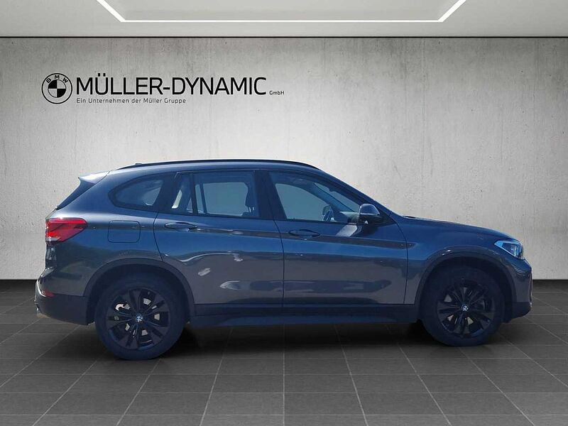 BMW X1 sDrive20i ADVANATGE LED AHK PDC NAVI TEMPOMAT